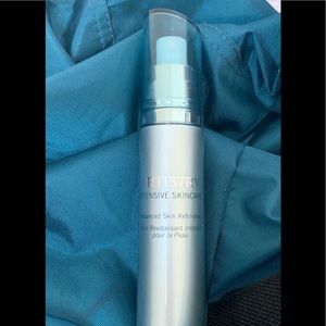 Skin Refinisher (Skin treatment)
